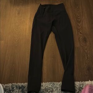 Black Lululemon leggings